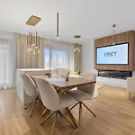 아파트 Urban Transylvanian Luxury