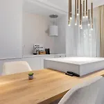 Urban Transylvanian Luxury 아파트 브라쇼브