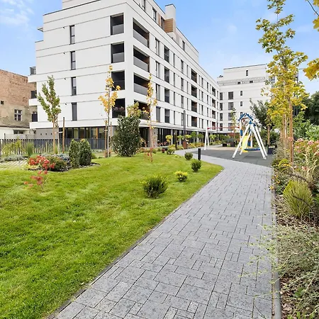 Urban Transylvanian Luxury *