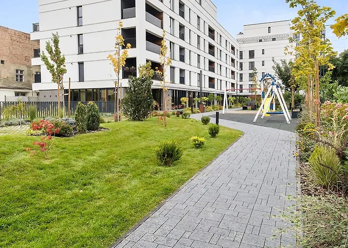 Urban Transylvanian Luxury *