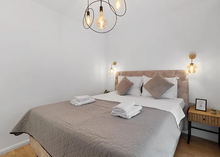 Urban Transylvanian Luxury *