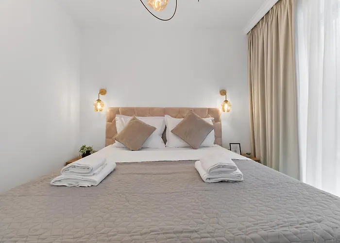 Urban Transylvanian Luxury Brassó